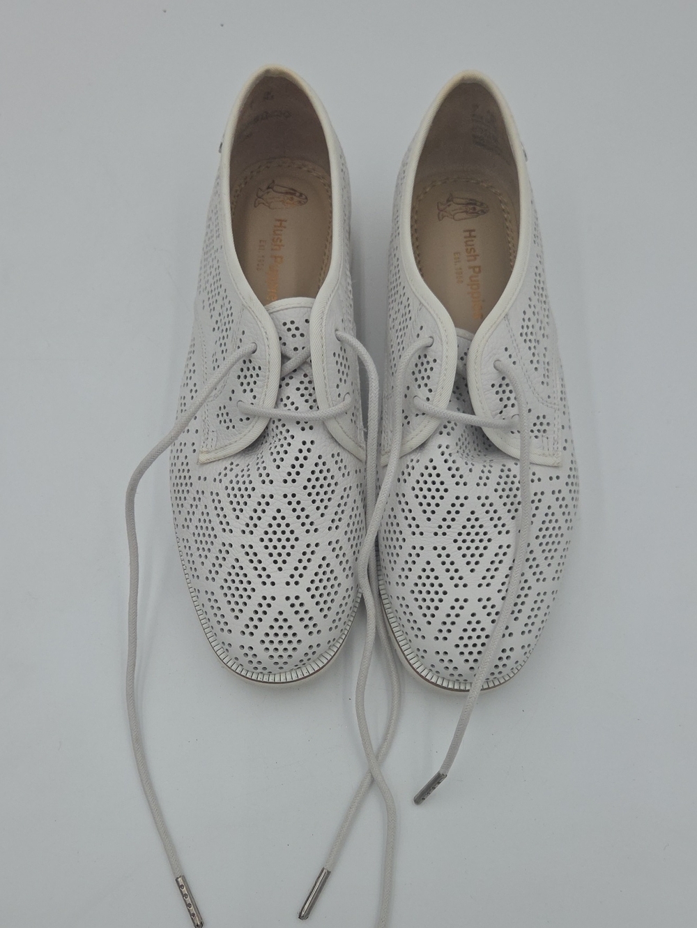 Hush Puppies White Perforated Leather Lace-Up Flats